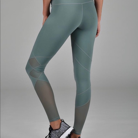 🚫SOLD🚫 NWT Glyder Patch Legging - Picture 5 of 5